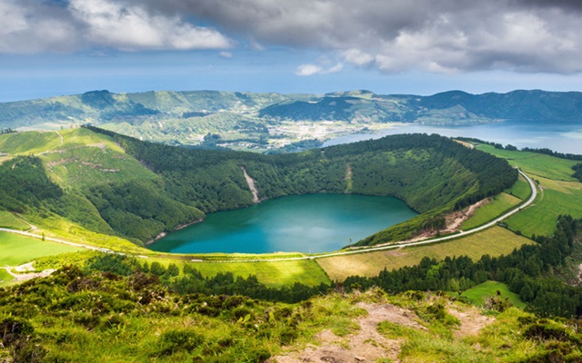 Khám phá quần đảo Azores - thiên đường du lịch bí ẩn của Bồ Đào Nha